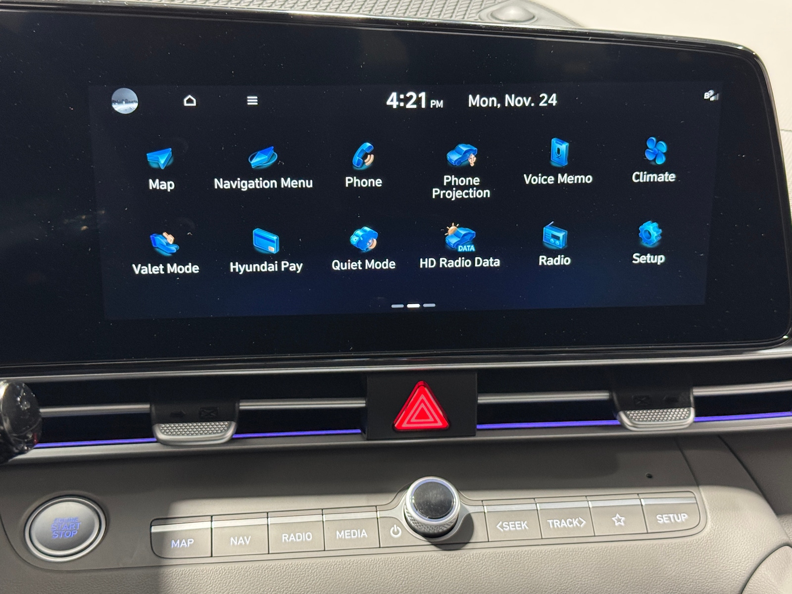 Thumbnail: 2024 Hyundai Elantra - 4