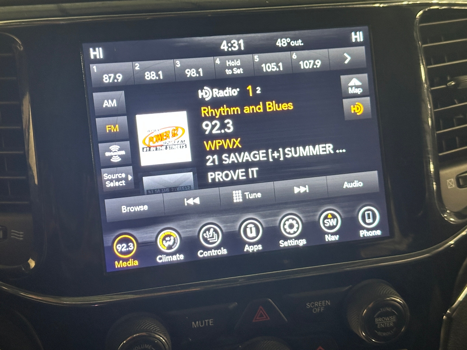 Thumbnail: 2020 Jeep Grand Cherokee - 3