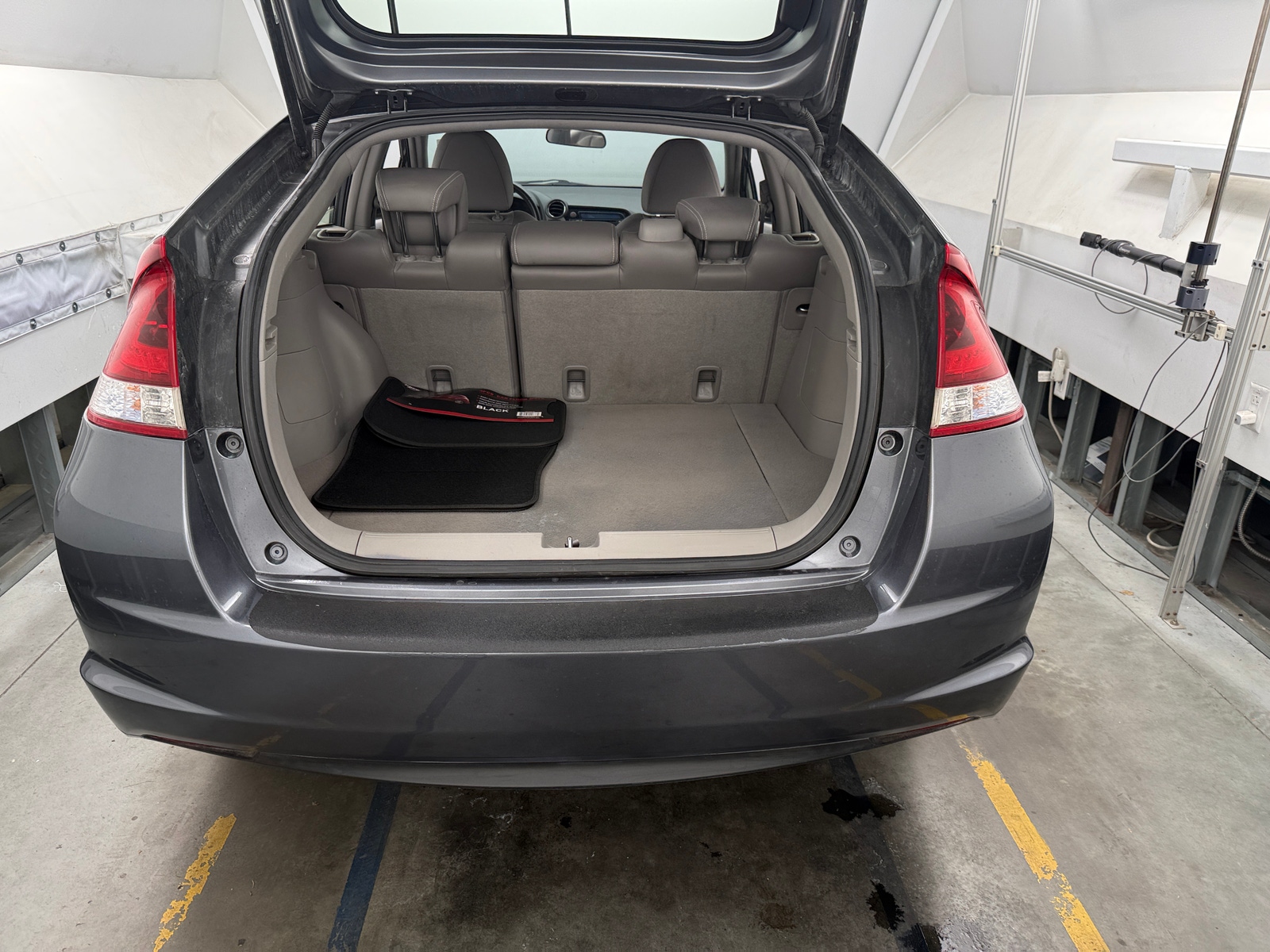 Thumbnail: 2013 Honda Insight - 6