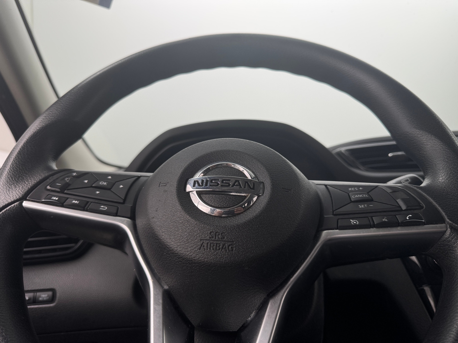 Thumbnail: 2021 Nissan Rogue Sport - 5