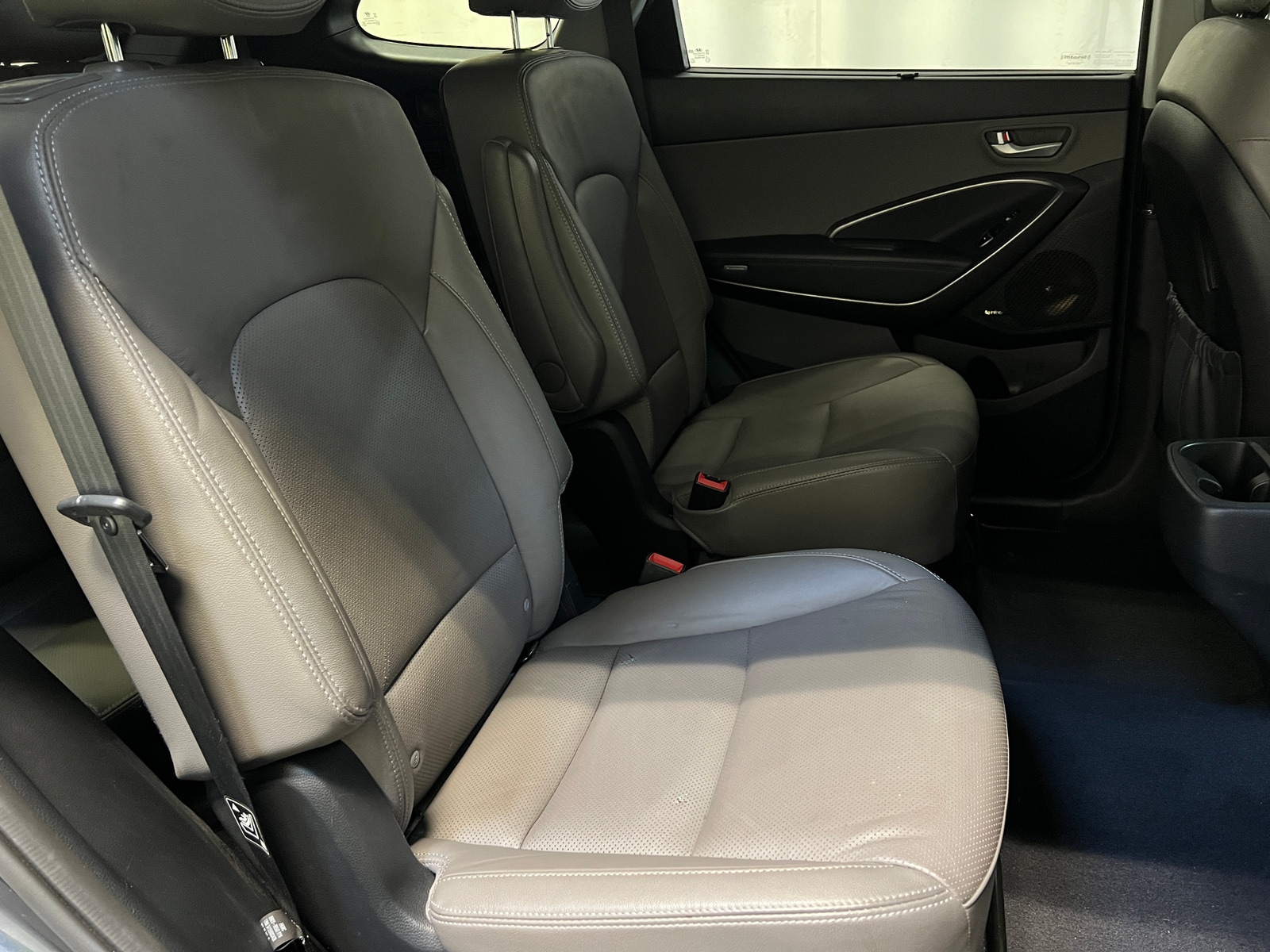 Thumbnail: 2017 Hyundai Santa Fe - 5