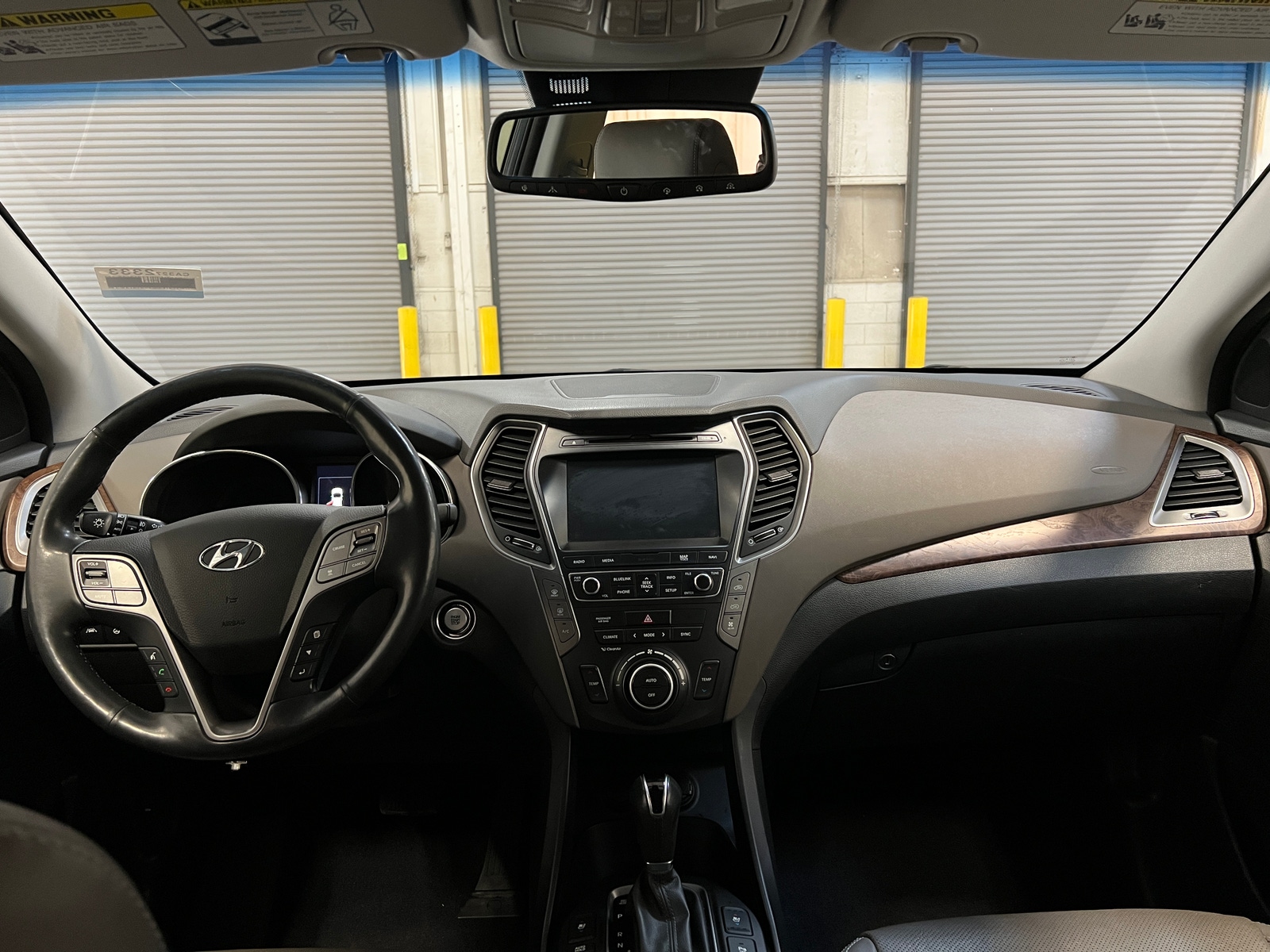 Thumbnail: 2017 Hyundai Santa Fe - 2