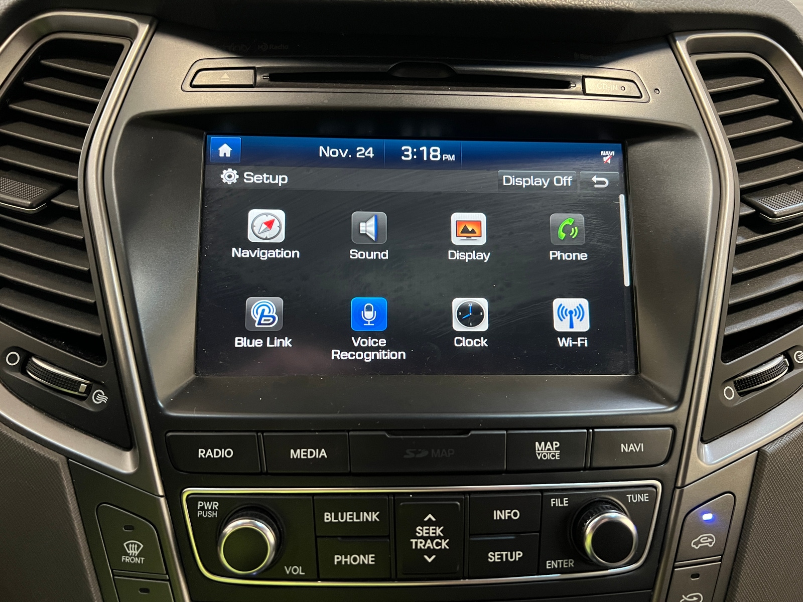 Thumbnail: 2017 Hyundai Santa Fe - 3