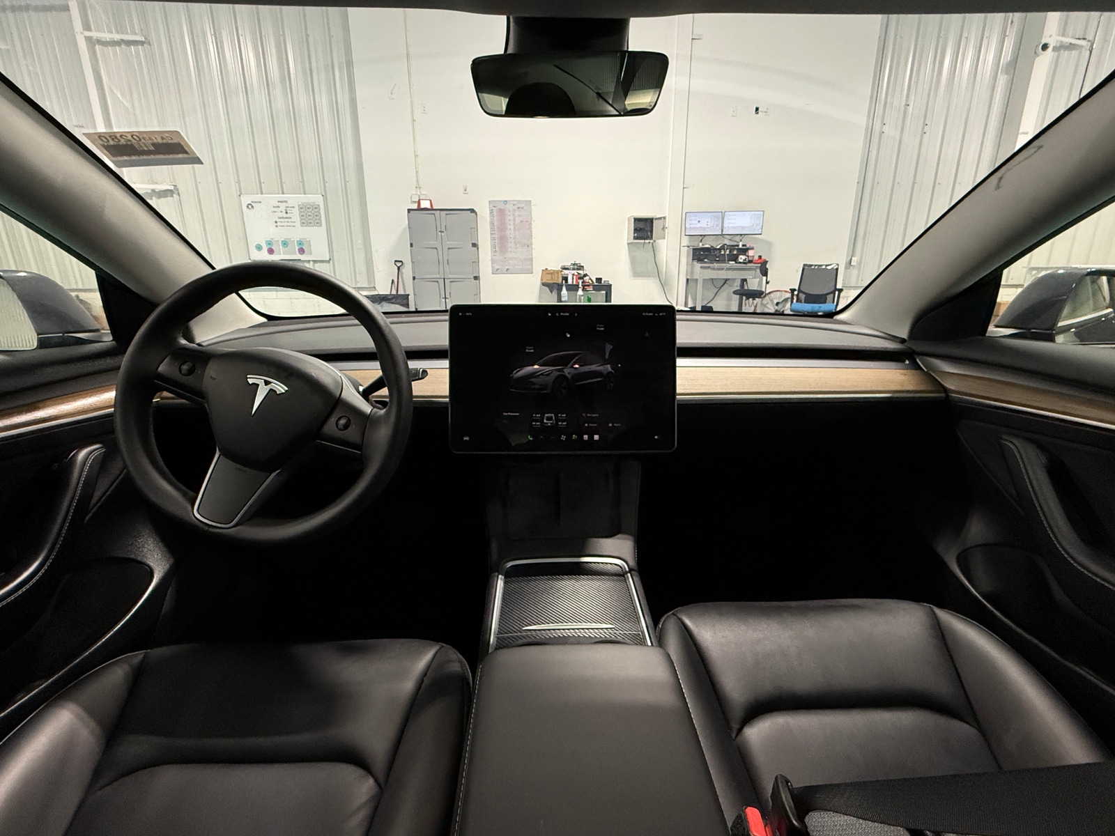 Thumbnail: 2023 Tesla Model 3 - 2