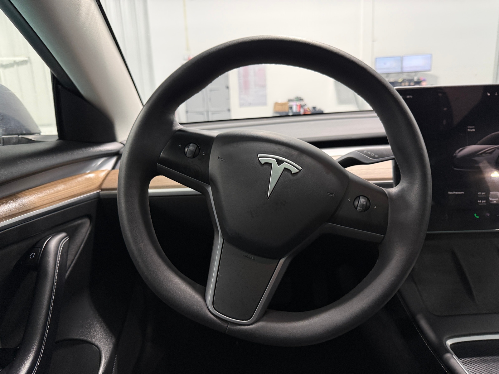 Thumbnail: 2023 Tesla Model 3 - 4