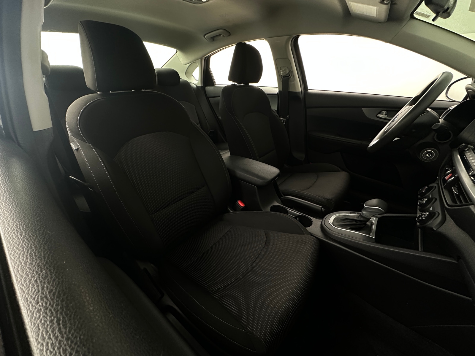 Thumbnail: 2021 Kia Forte - 2