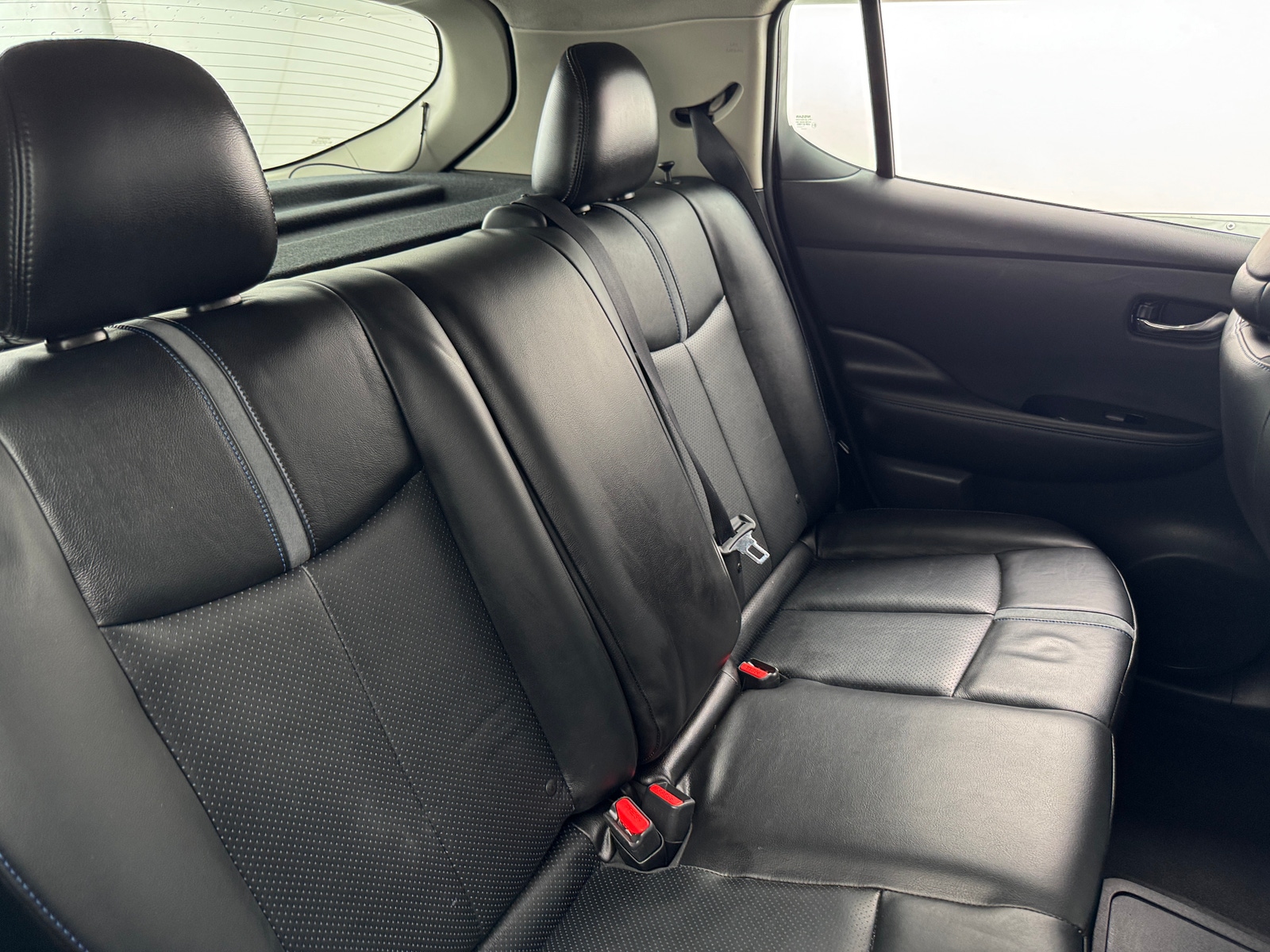 Thumbnail: 2018 Nissan Leaf - 5