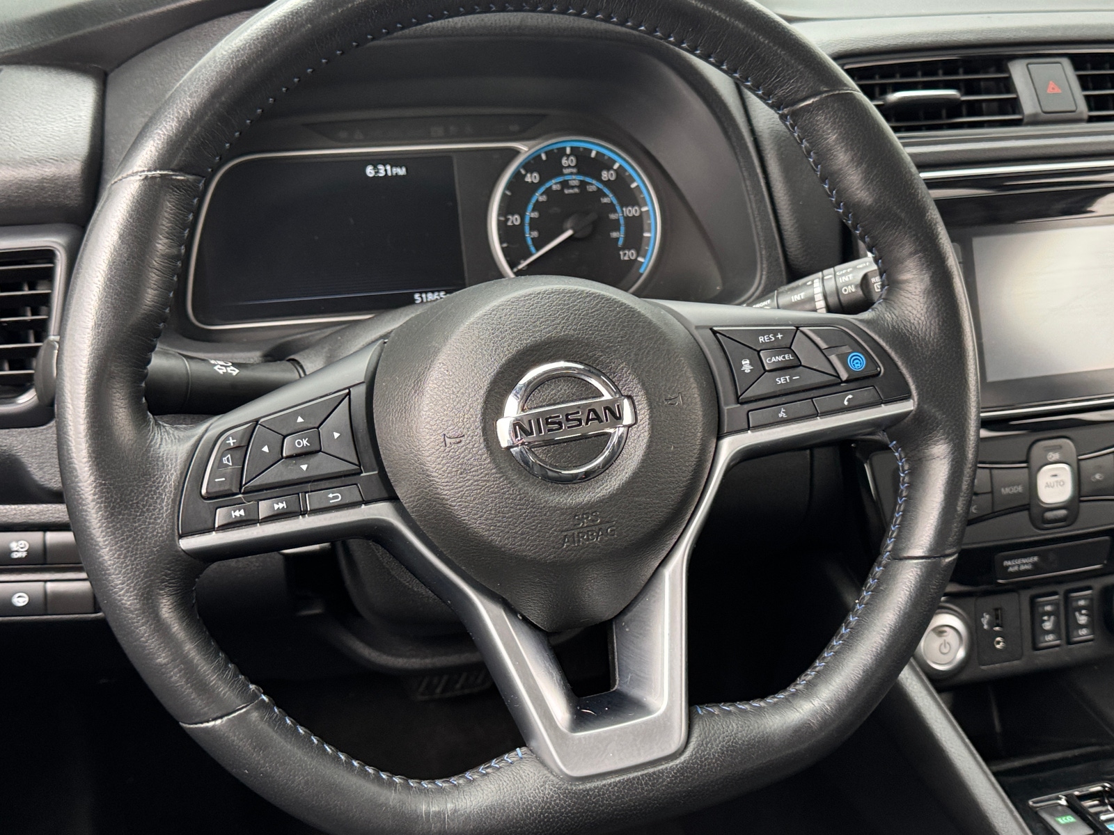 Thumbnail: 2018 Nissan Leaf - 4