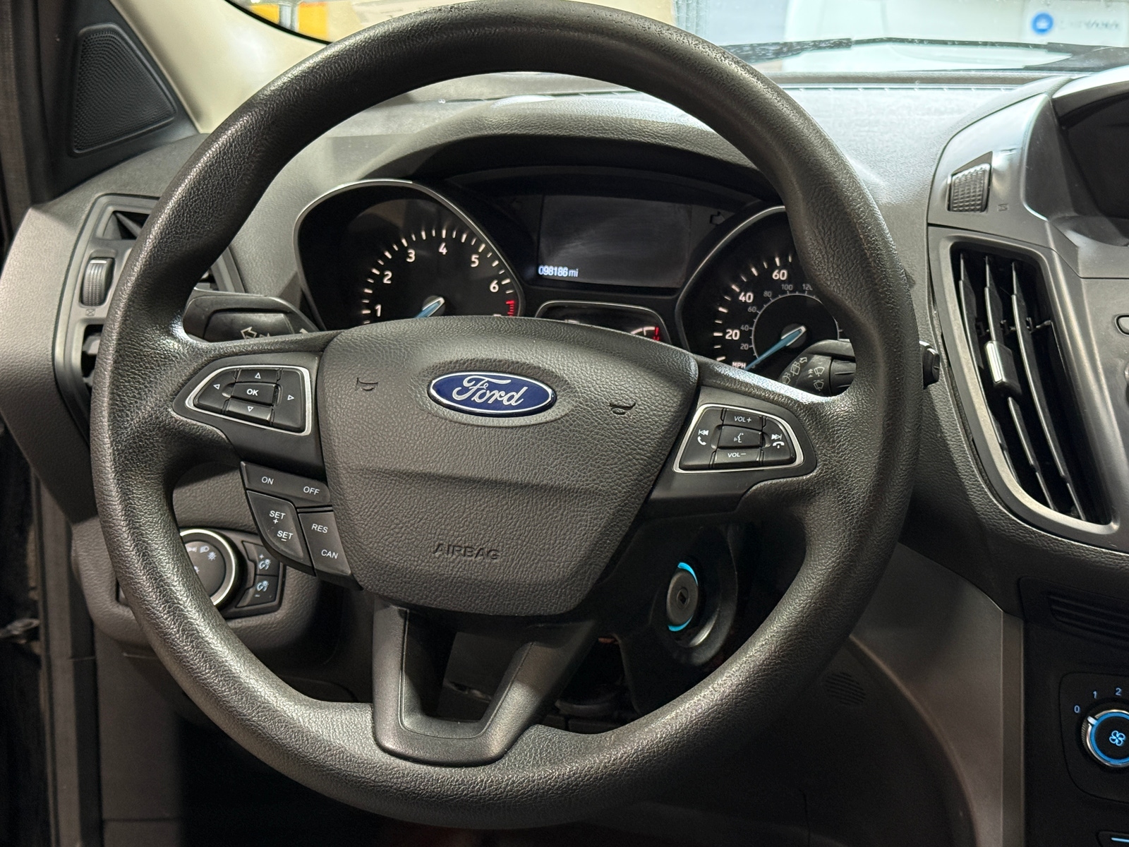 Thumbnail: 2017 Ford Escape - 5