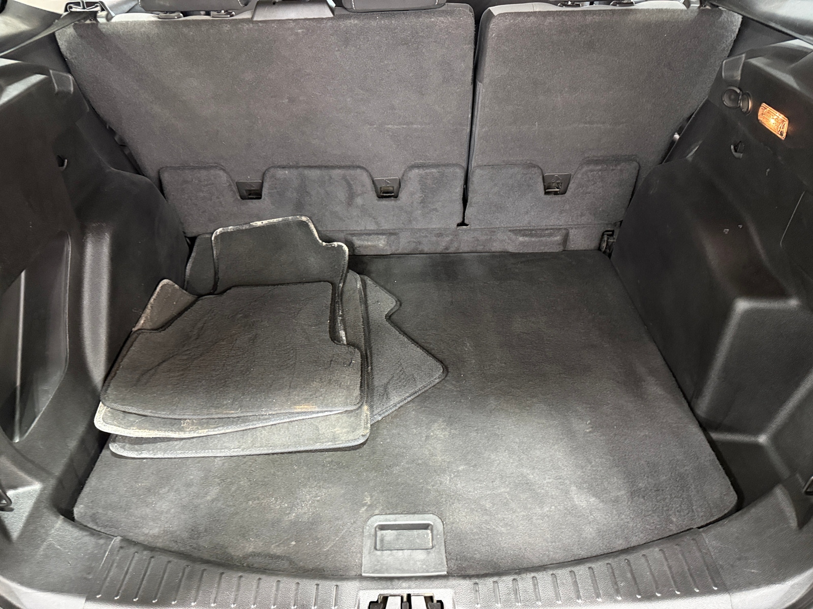 Thumbnail: 2017 Ford Escape - 7