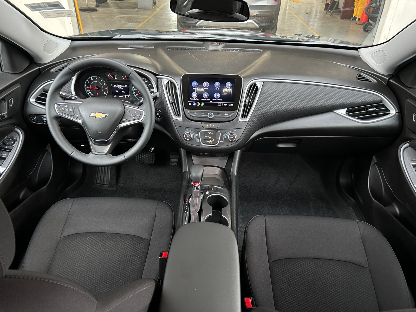 Thumbnail: 2024 Chevrolet Malibu - 3