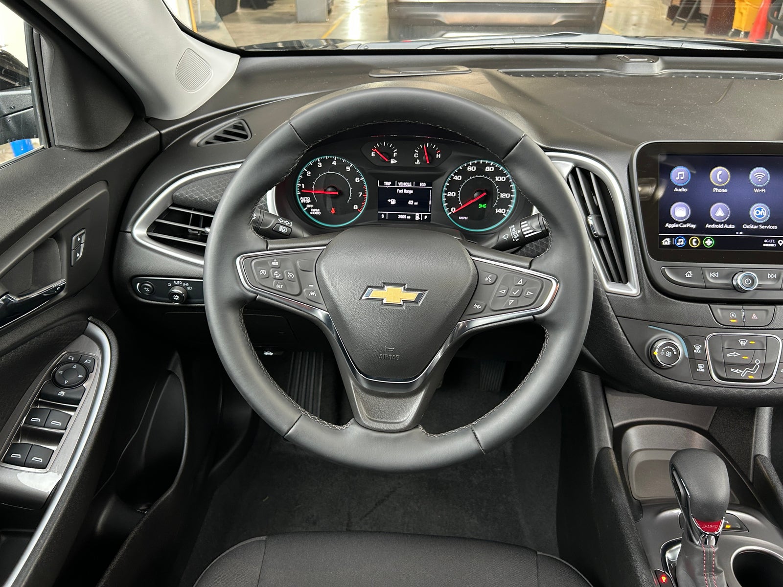 Thumbnail: 2024 Chevrolet Malibu - 5