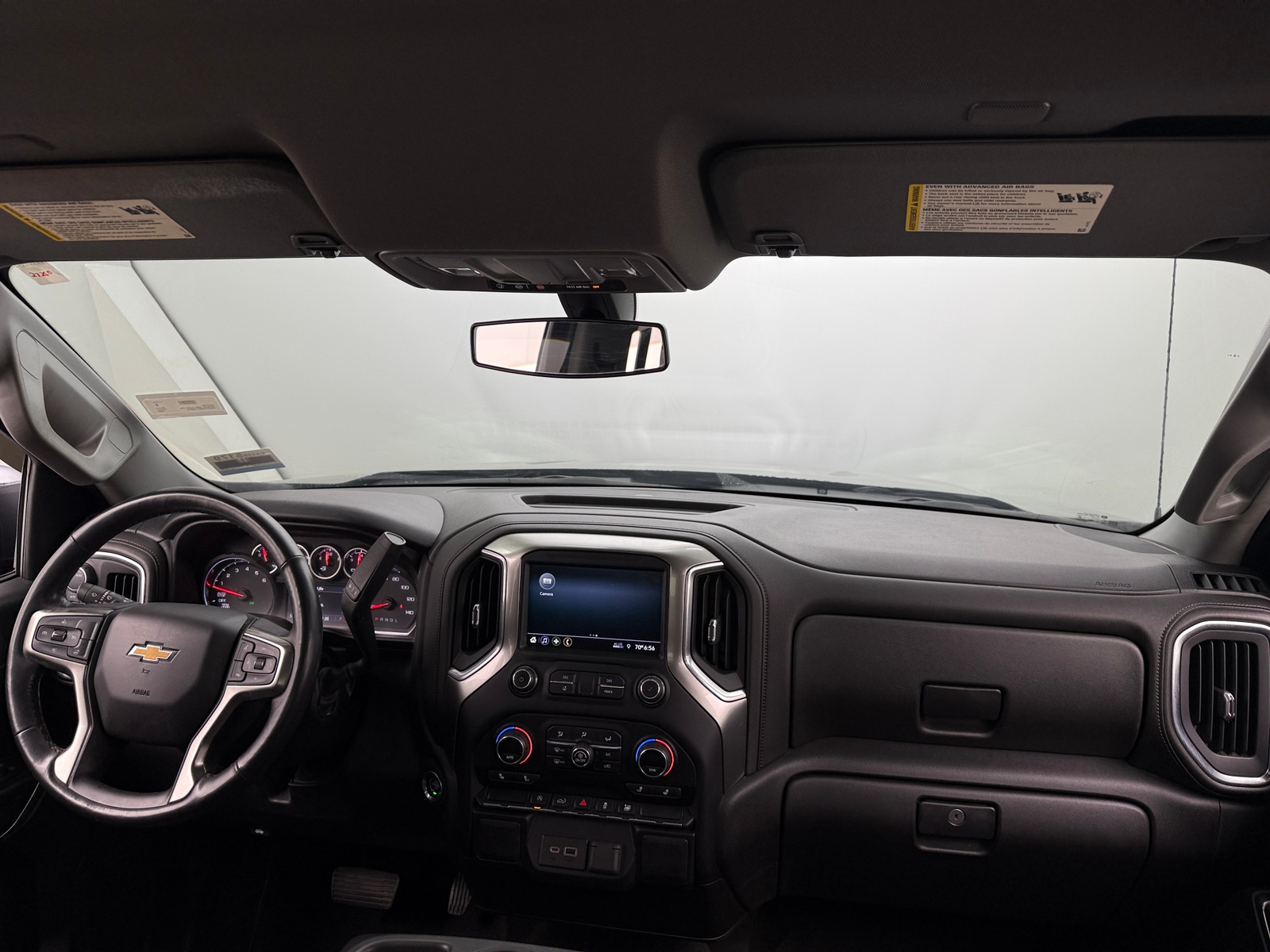 Thumbnail: 2020 Chevrolet Silverado 1500 - 3