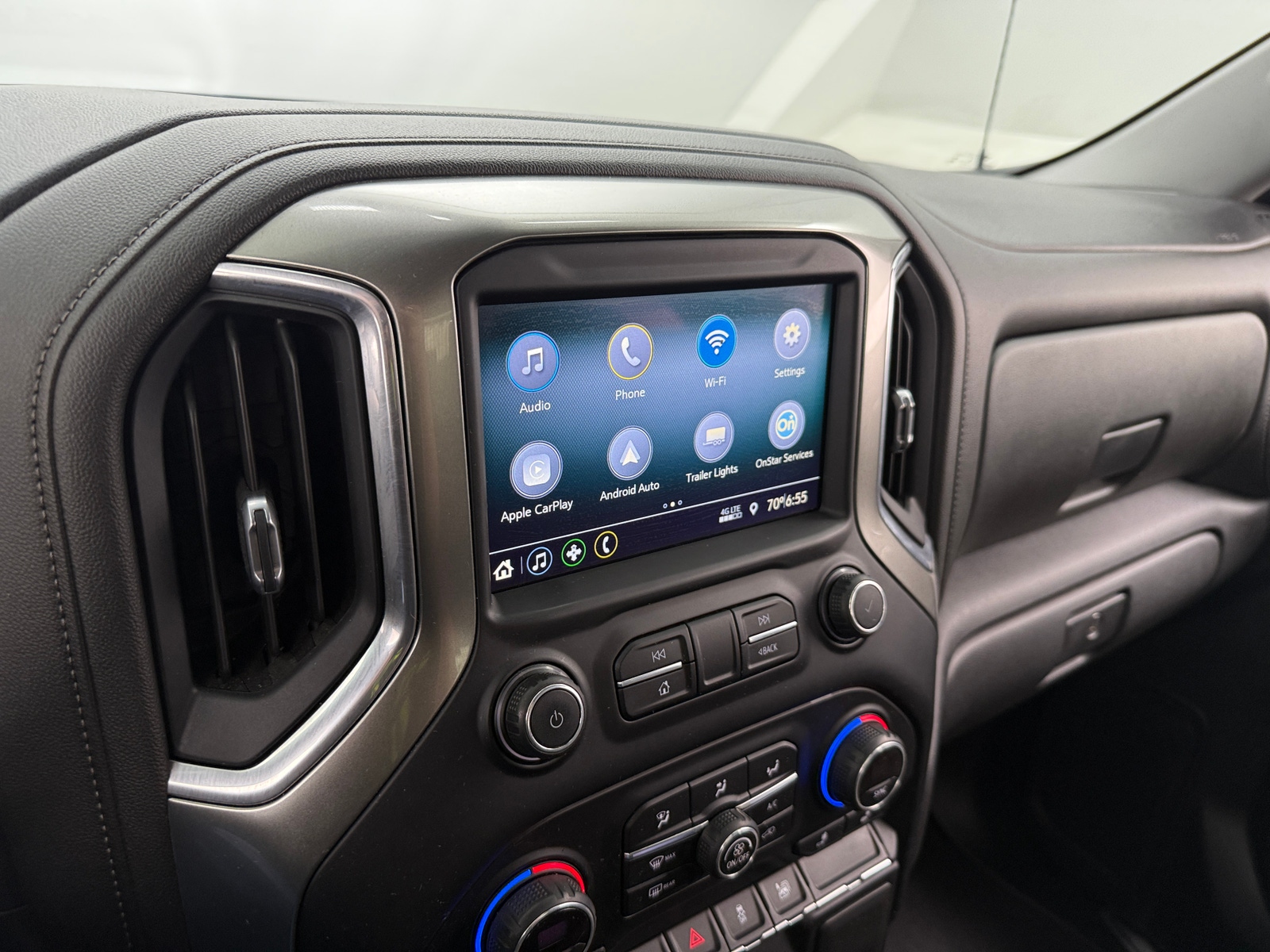 Thumbnail: 2020 Chevrolet Silverado 1500 - 4