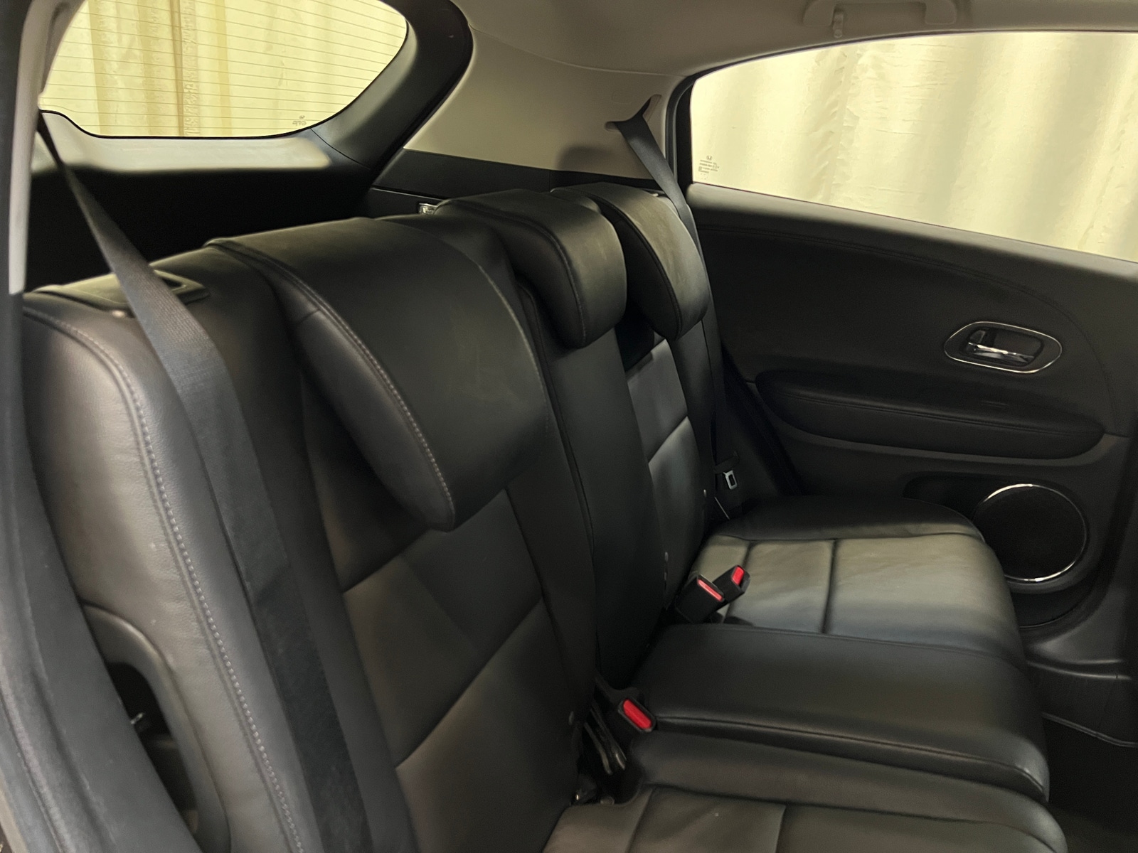 Thumbnail: 2016 Honda HR-V - 5