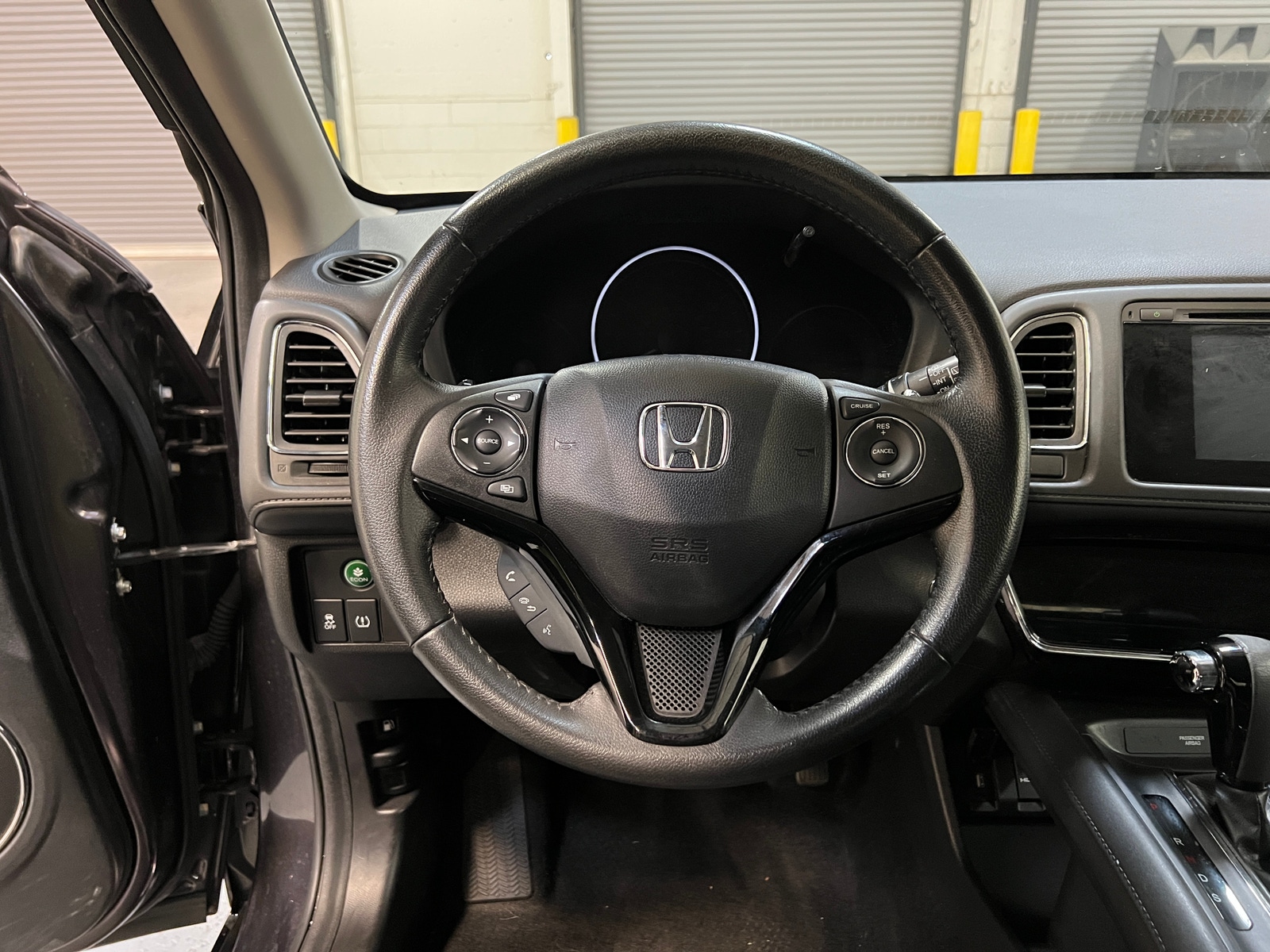 Thumbnail: 2016 Honda HR-V - 4