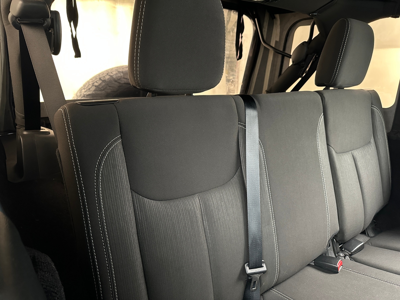 Thumbnail: 2017 Jeep Wrangler - 6