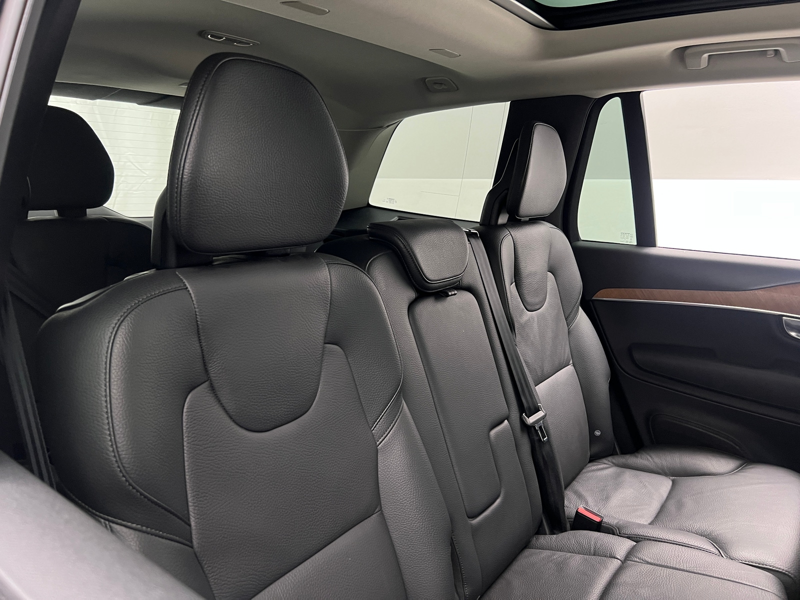 Thumbnail: 2025 Volvo XC90 - 5