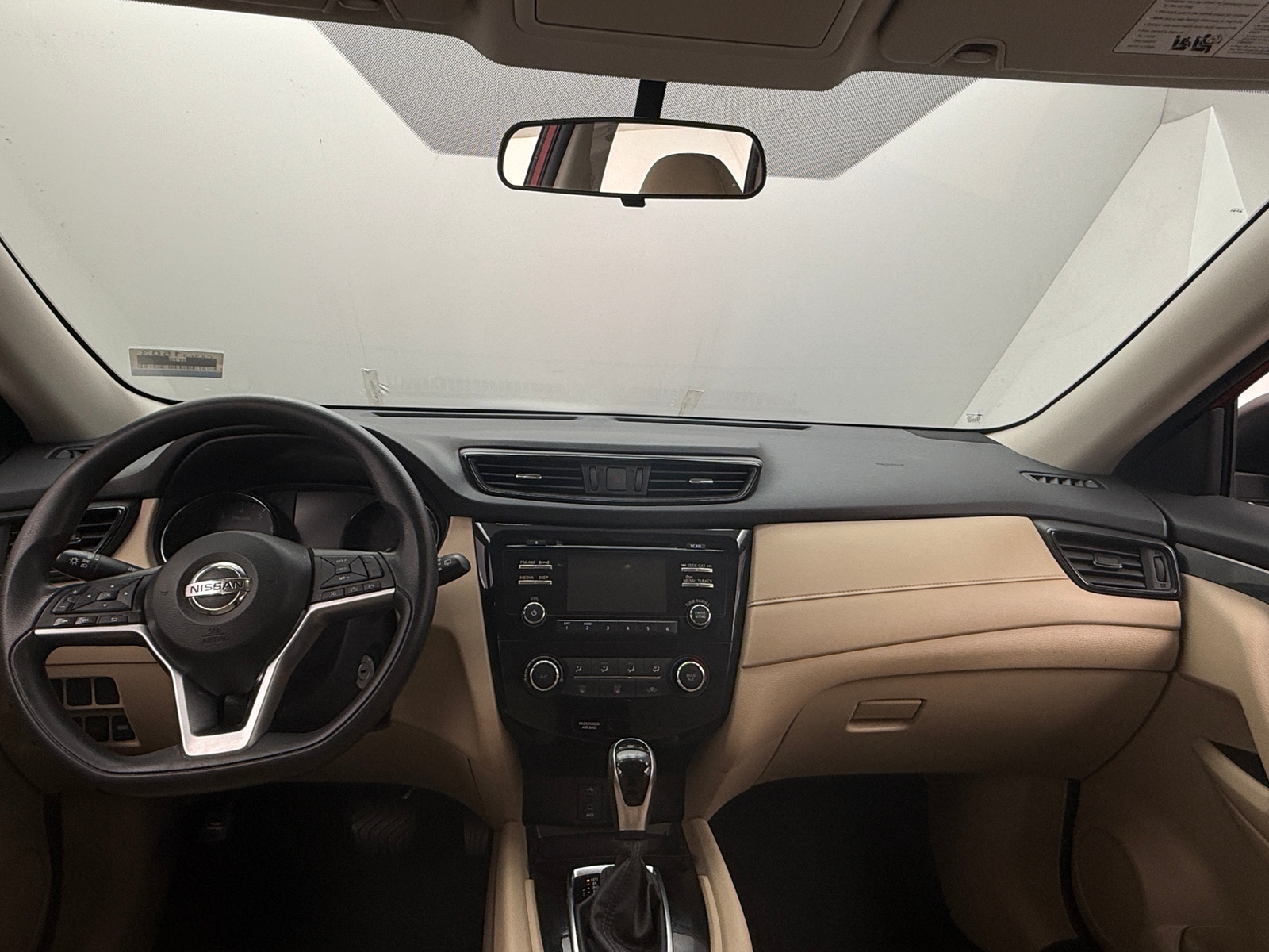 Thumbnail: 2017 Nissan Rogue - 3