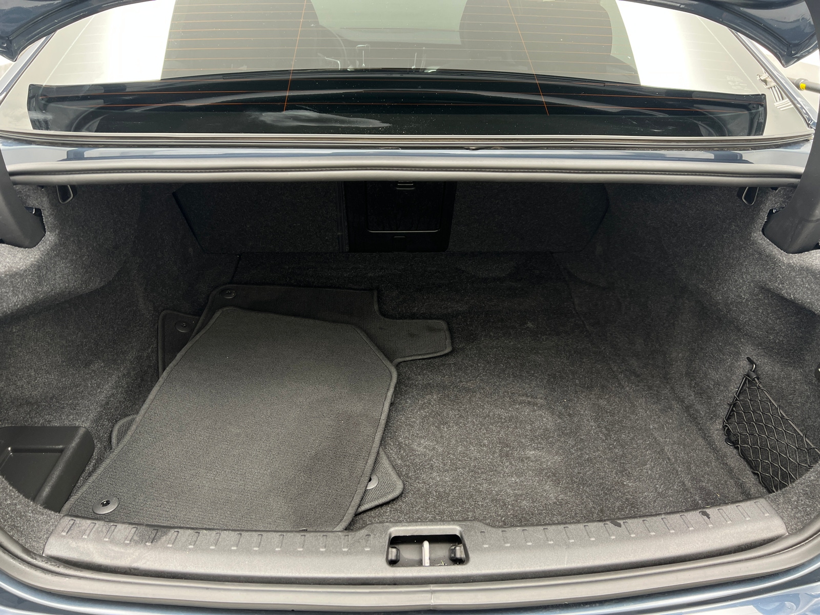 Thumbnail: 2023 Volvo S60 - 7