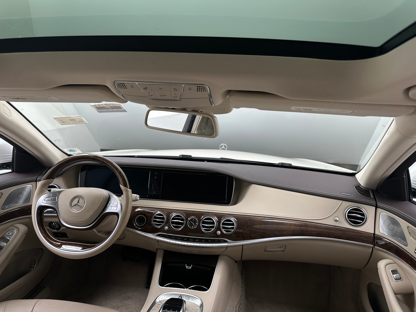 Thumbnail: 2015 Mercedes-Benz S-Class - 2