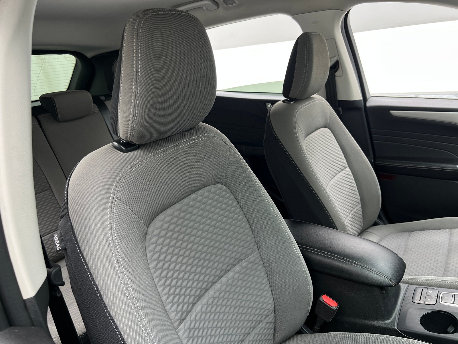 Thumbnail: 2021 Ford Escape - 2