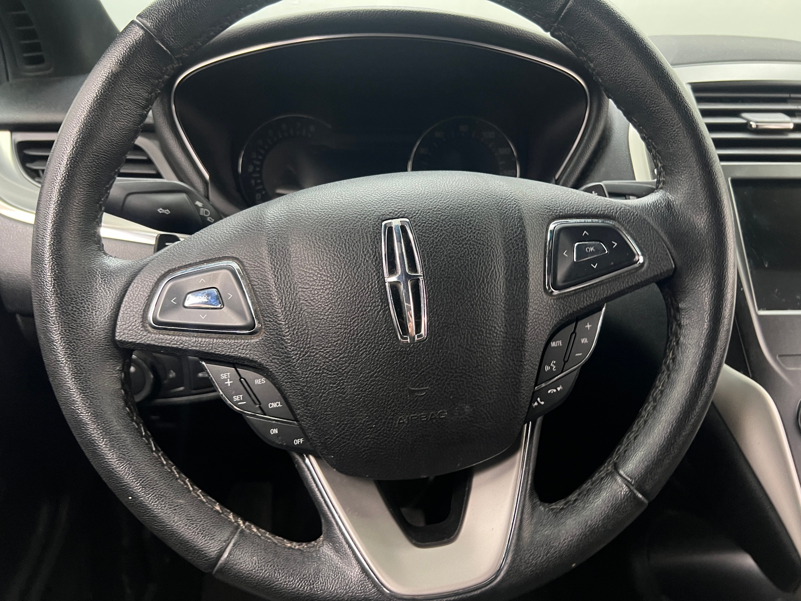 Thumbnail: 2018 Lincoln MKC - 4