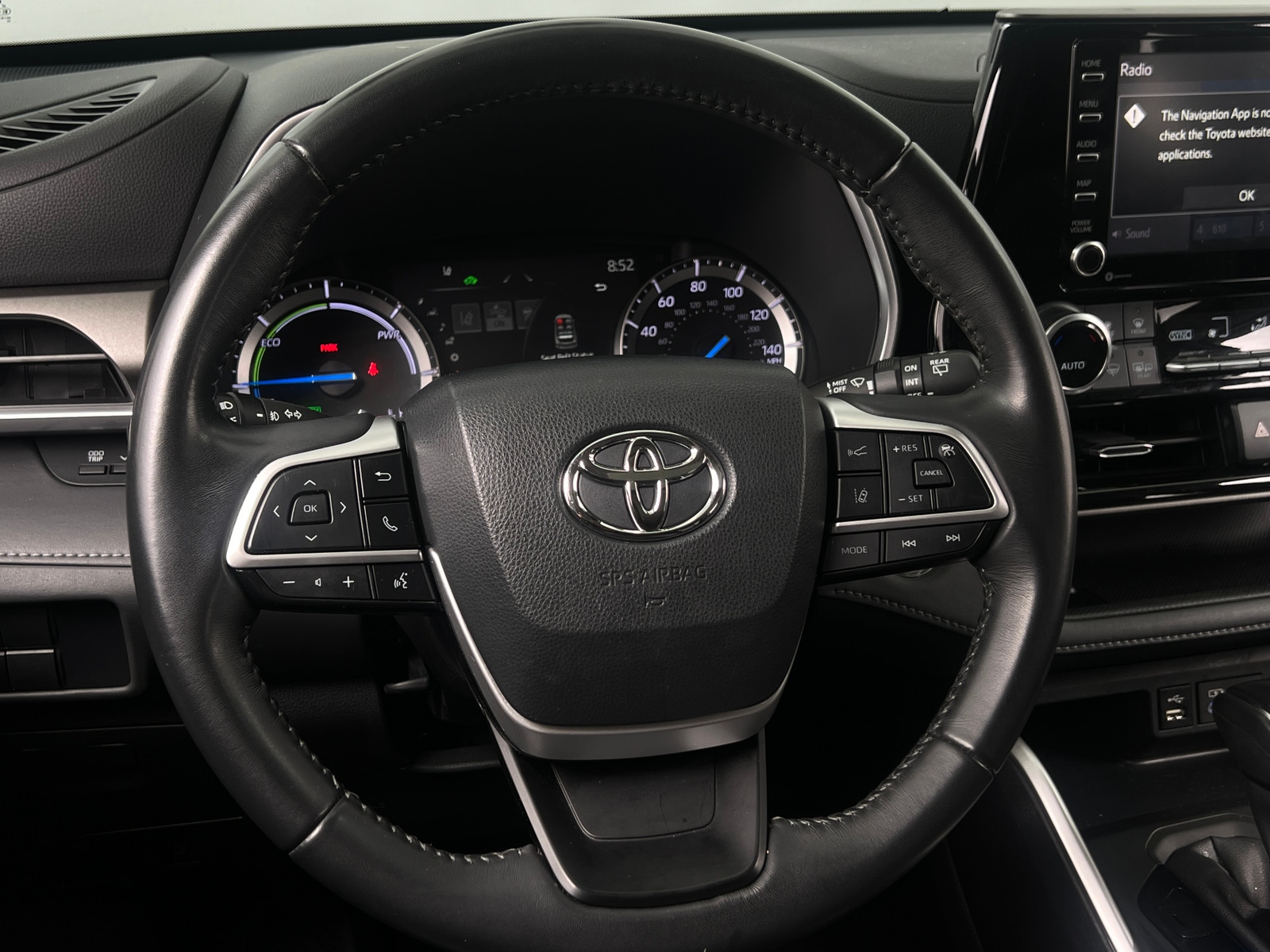 Thumbnail: 2022 Toyota Highlander - 4