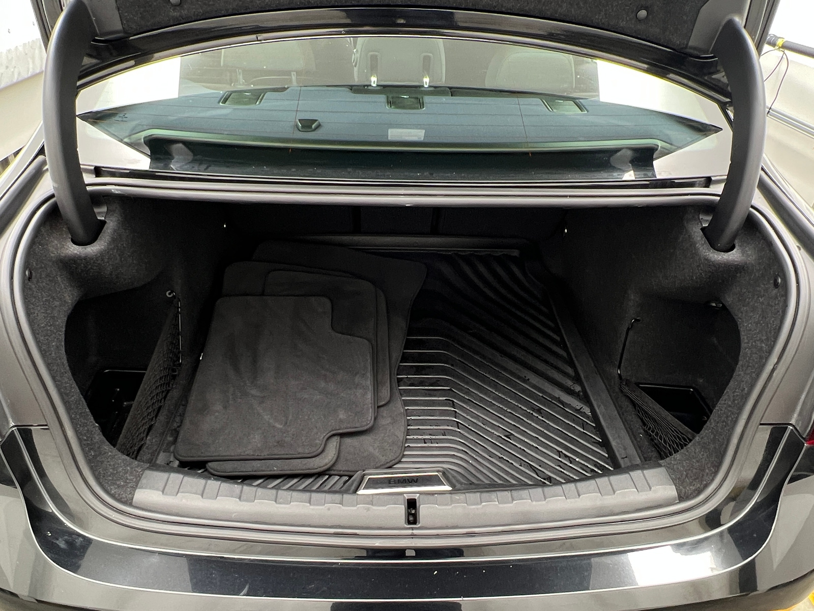 Thumbnail: 2020 BMW 3 Series - 6