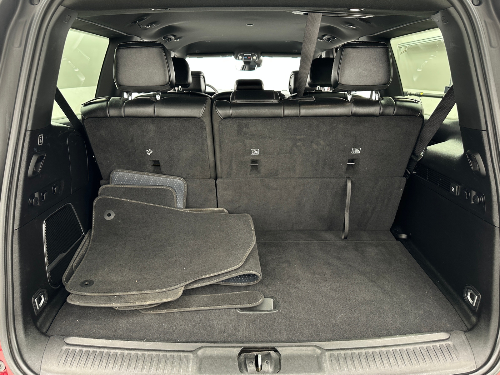 Thumbnail: 2024 Jeep Wagoneer - 6