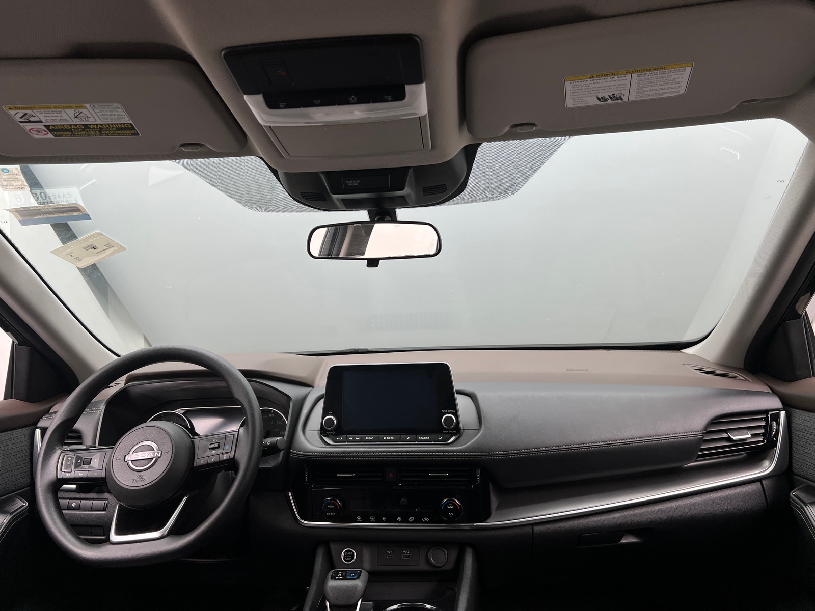 Thumbnail: 2022 Nissan Rogue - 3