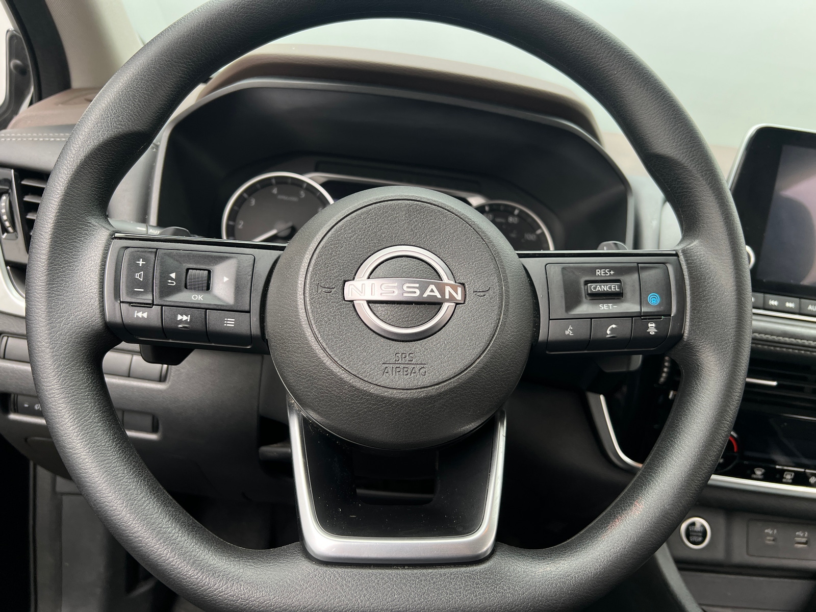 Thumbnail: 2022 Nissan Rogue - 5