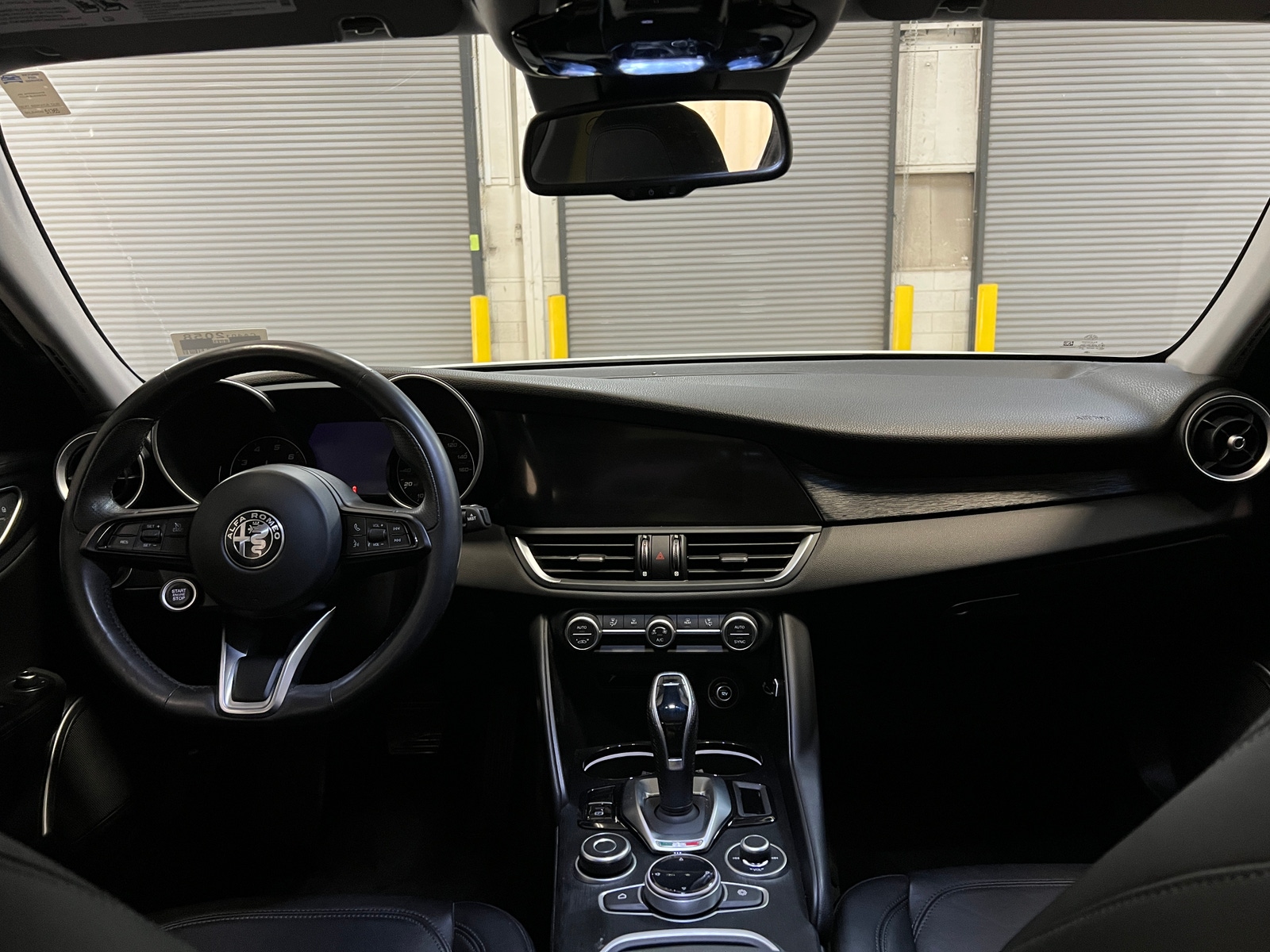 Thumbnail: 2020 Alfa Romeo Giulia - 2