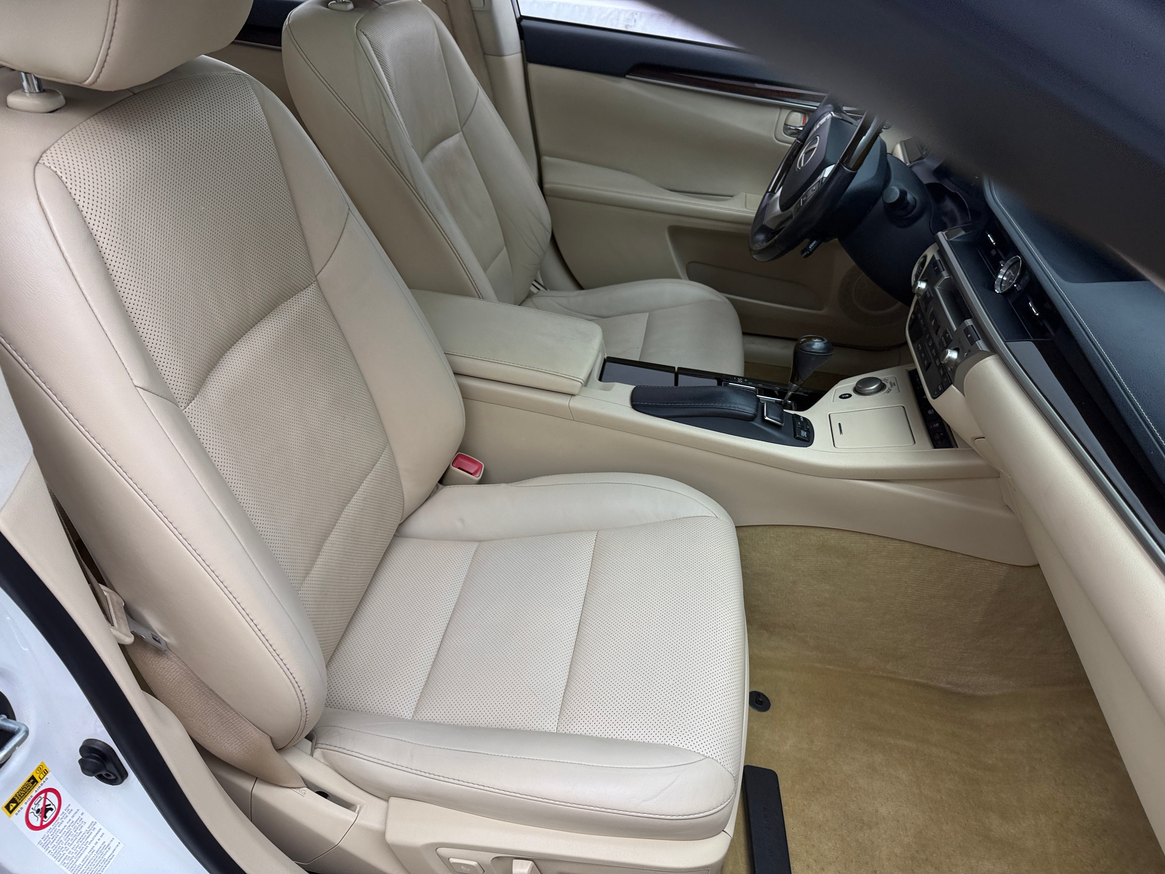 2014 Lexus ES