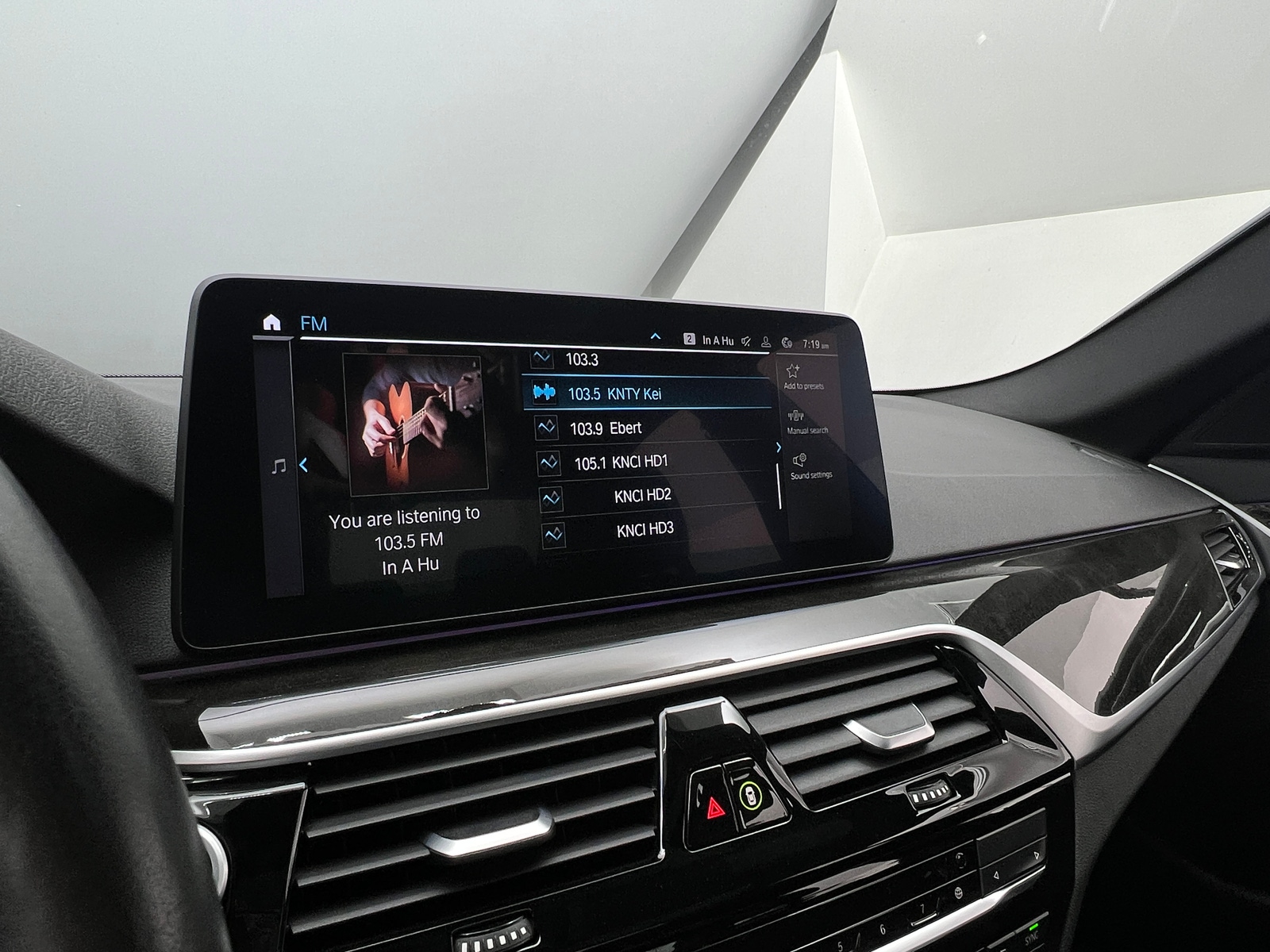 Thumbnail: 2021 BMW 5 Series - 3