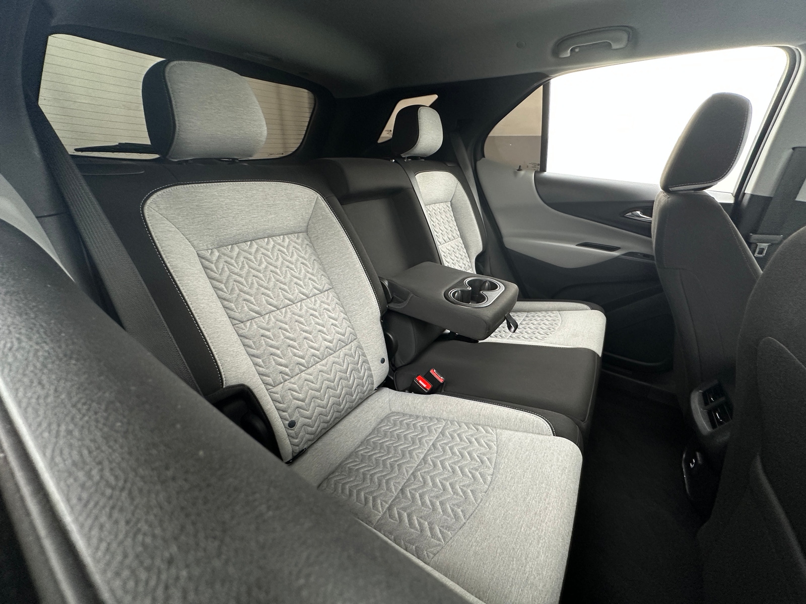 Thumbnail: 2023 Chevrolet Equinox - 6