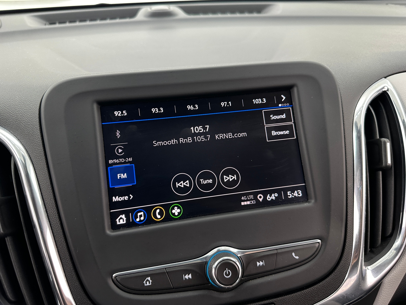 Thumbnail: 2023 Chevrolet Equinox - 4