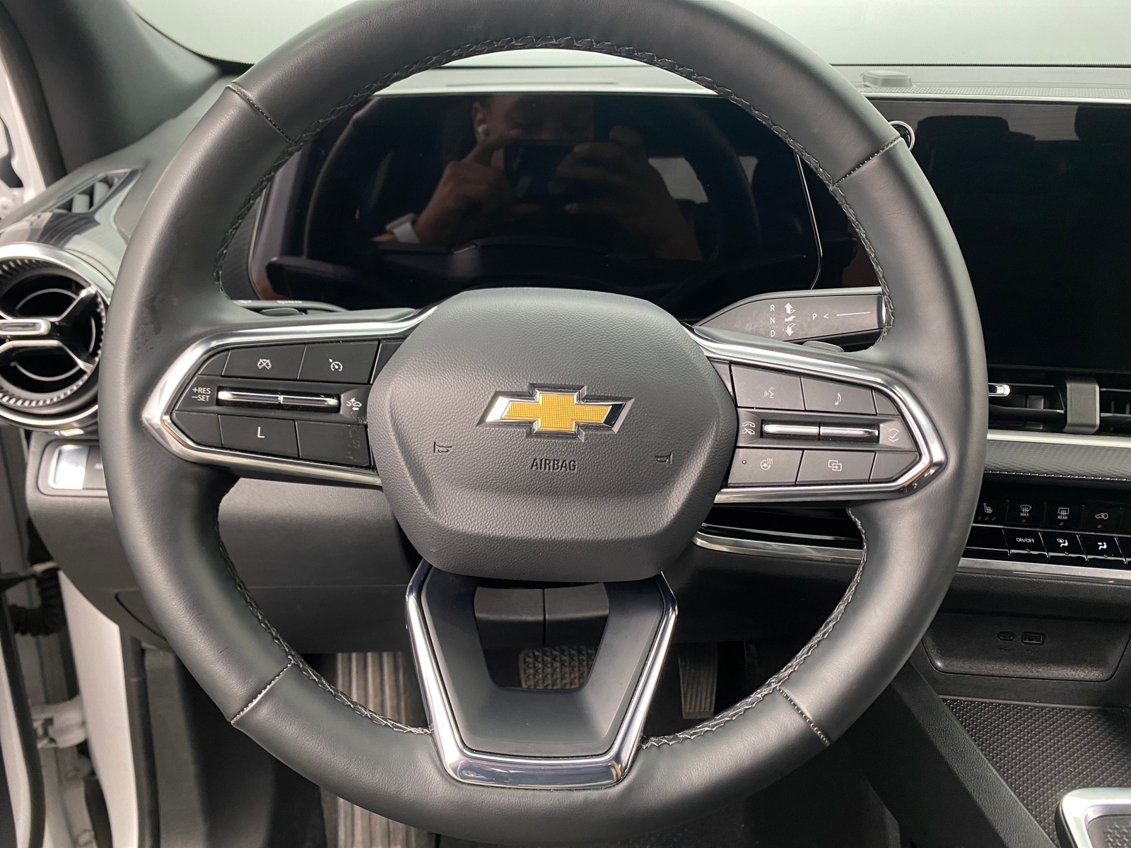 Thumbnail: 2025 Chevrolet Equinox - 5