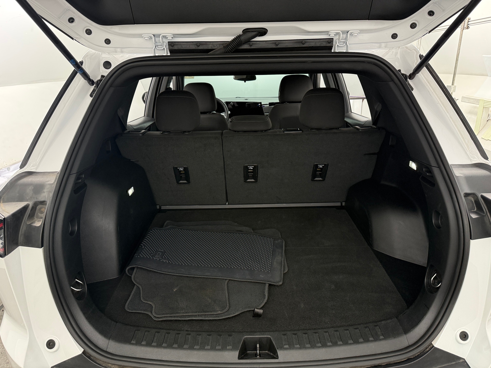 Thumbnail: 2025 Chevrolet Equinox - 7