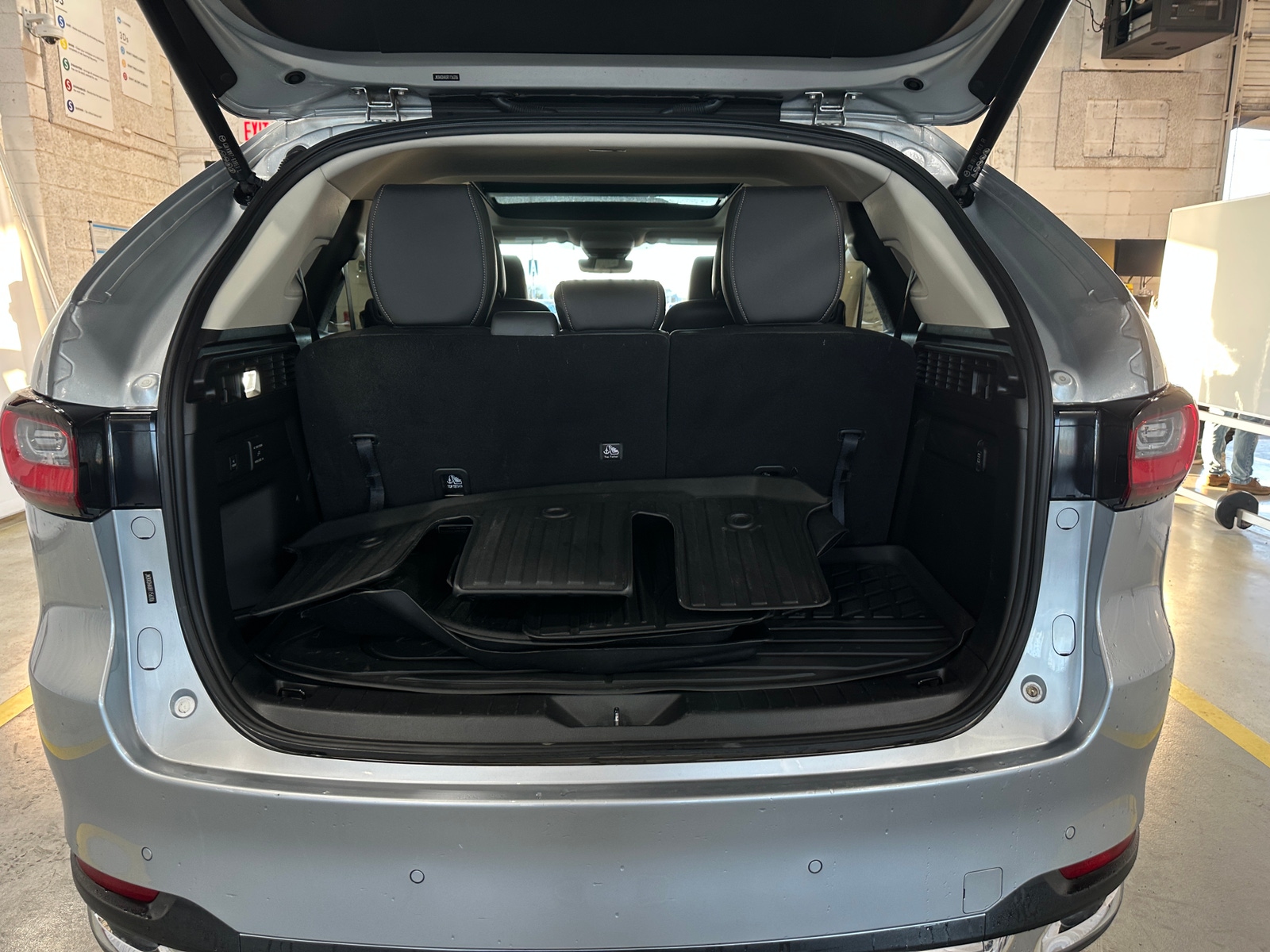 Thumbnail: 2024 Mazda CX-90 - 6