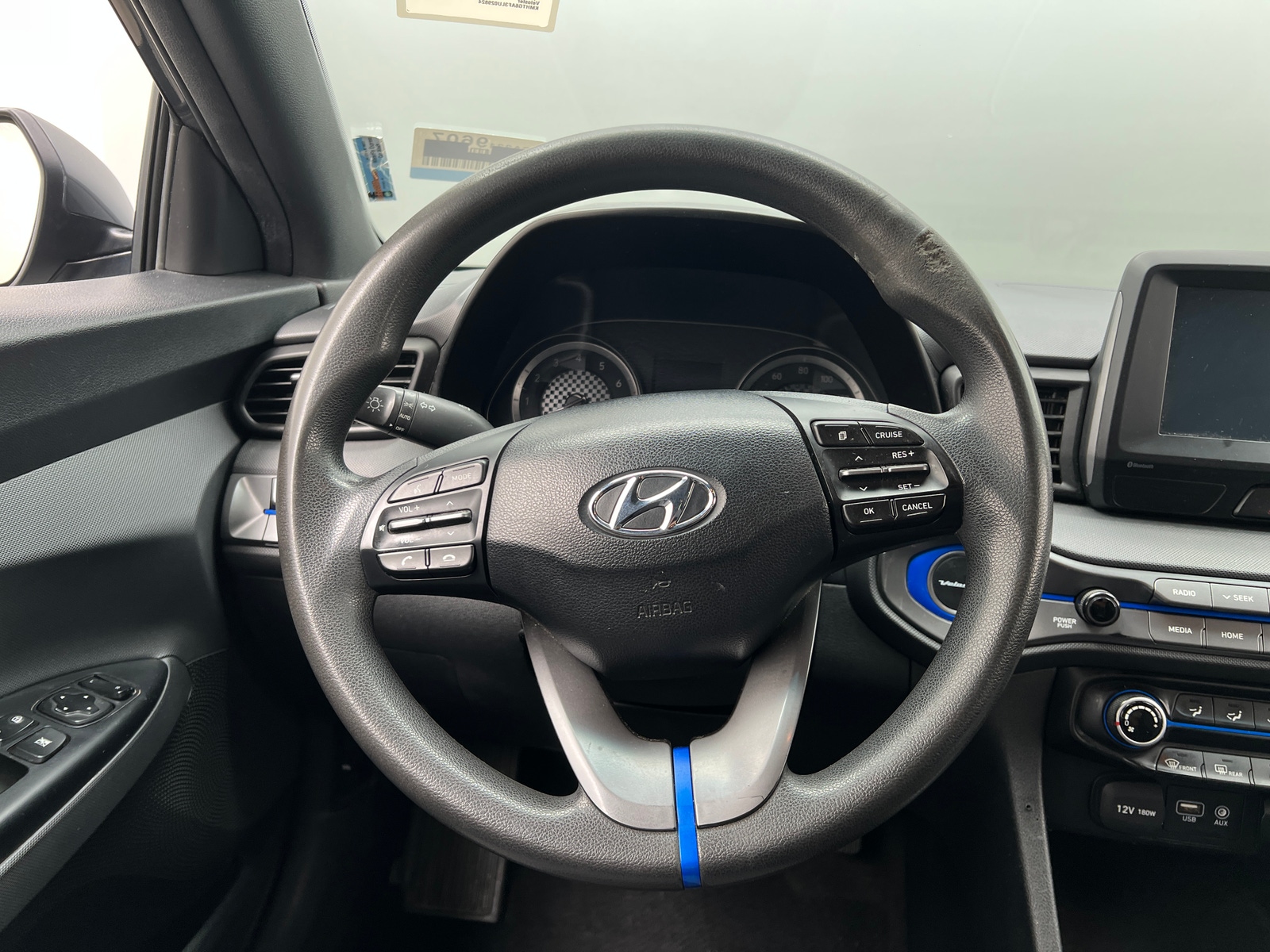 Thumbnail: 2020 Hyundai Veloster - 5