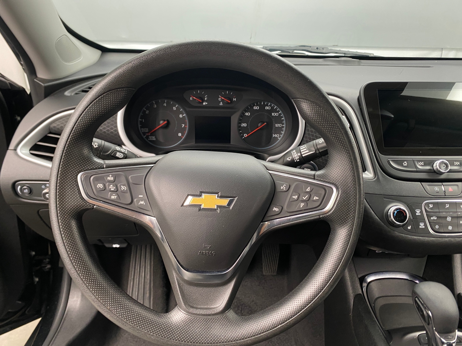 Thumbnail: 2024 Chevrolet Malibu - 5