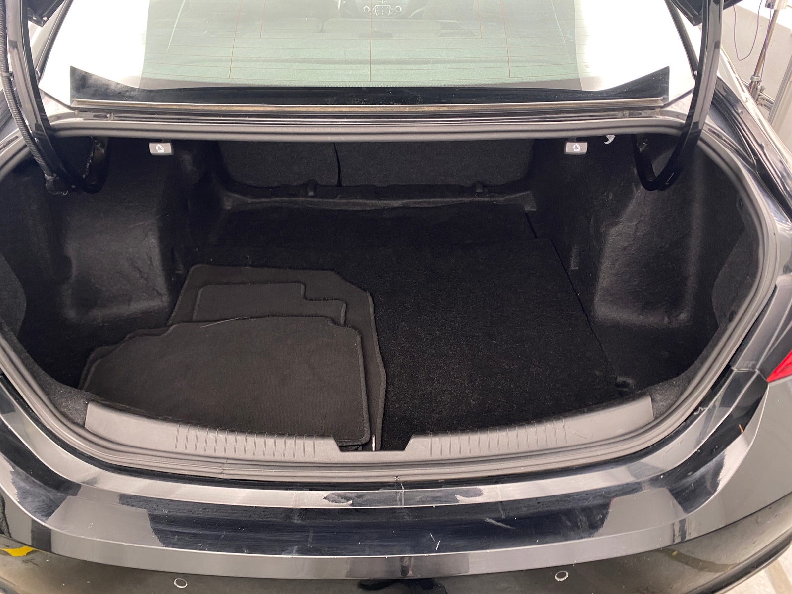 Thumbnail: 2024 Chevrolet Malibu - 7