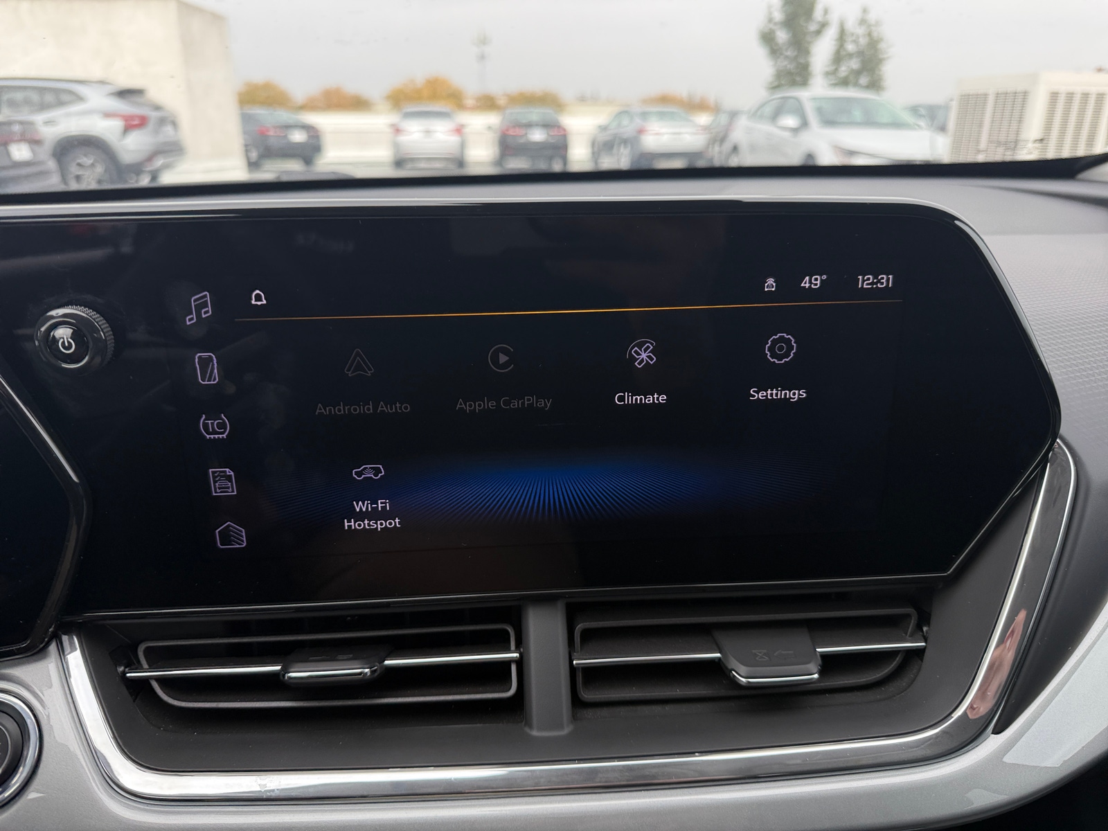 Thumbnail: 2025 Chevrolet Trax - 4