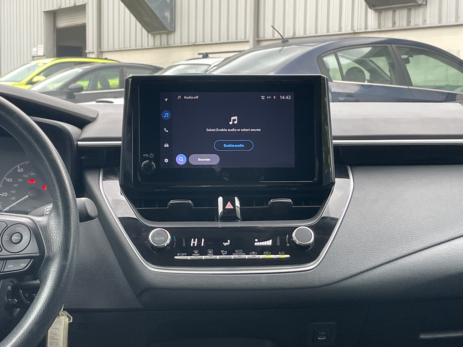 Thumbnail: 2025 Toyota Corolla - 4