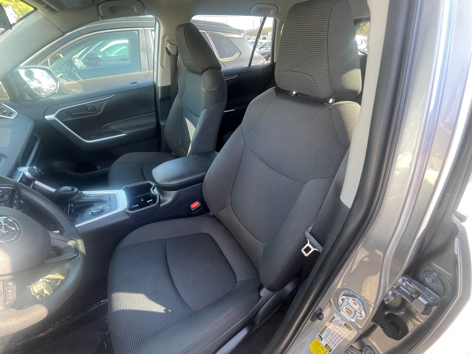 Thumbnail: 2025 Toyota RAV4 - 2