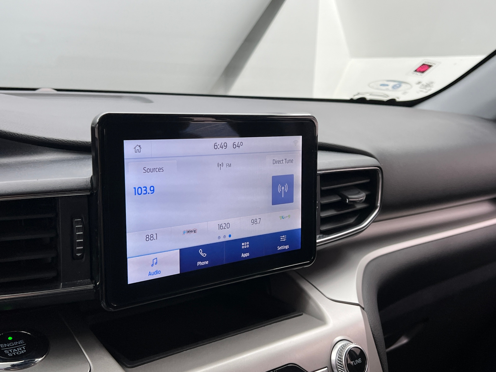 Thumbnail: 2021 Ford Explorer - 4