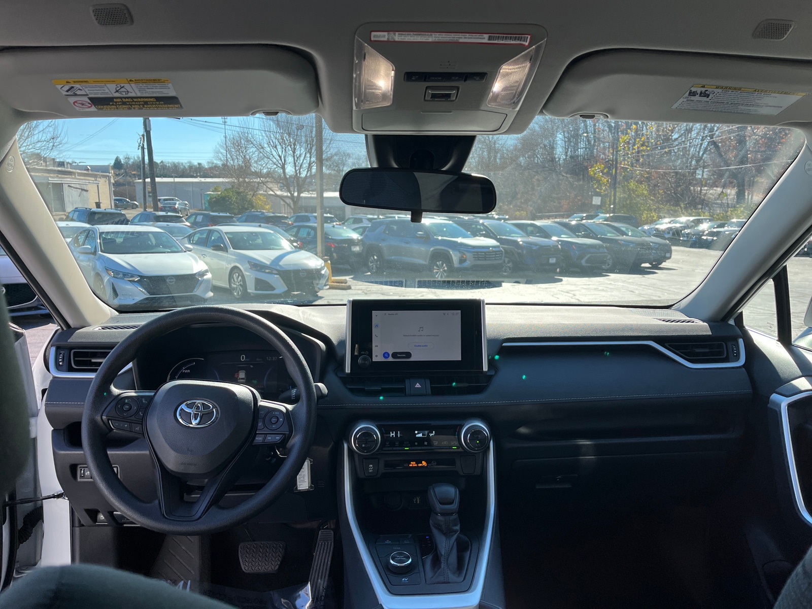 Thumbnail: 2025 Toyota RAV4 - 3