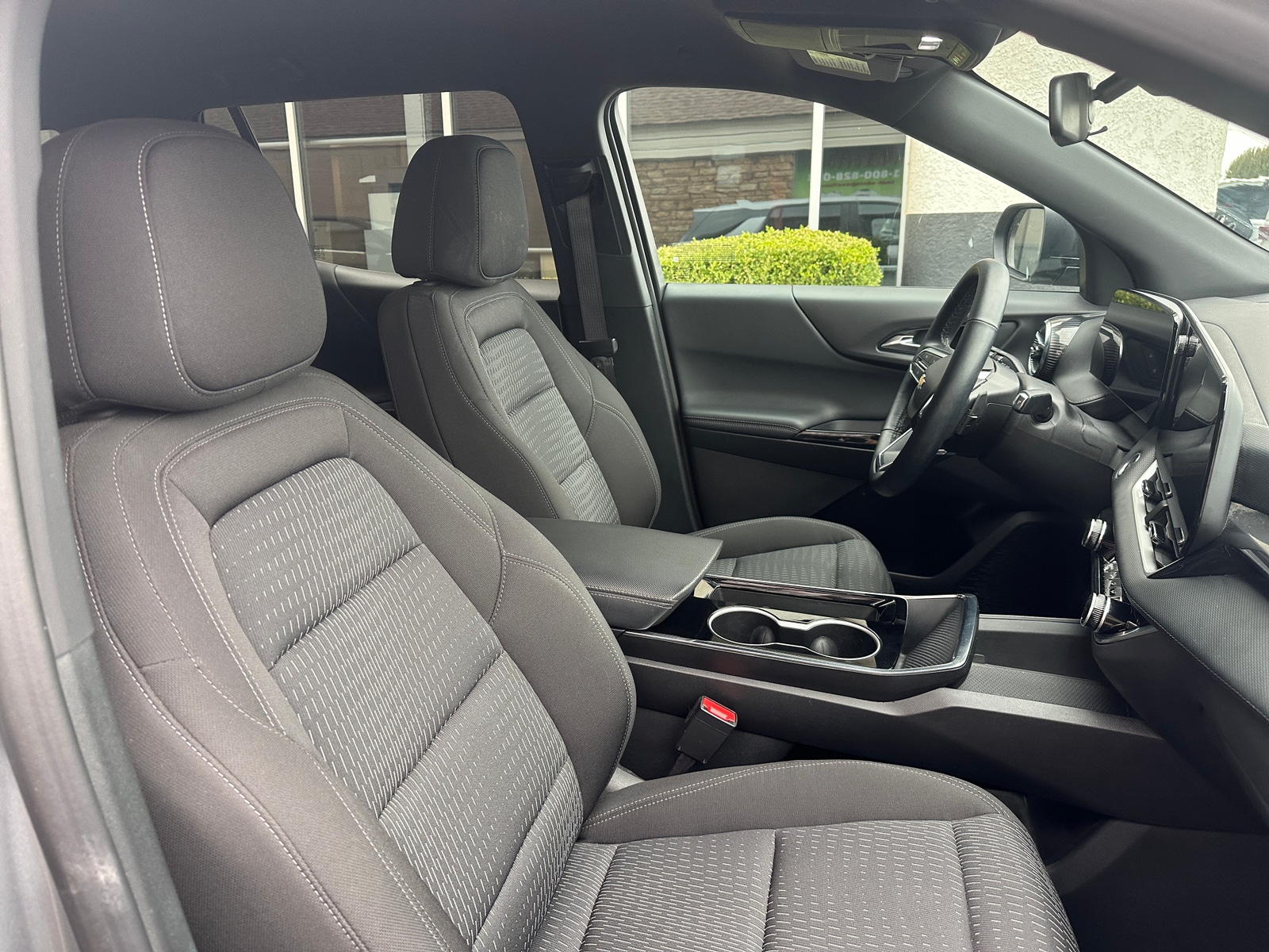 Thumbnail: 2025 Chevrolet Equinox - 2