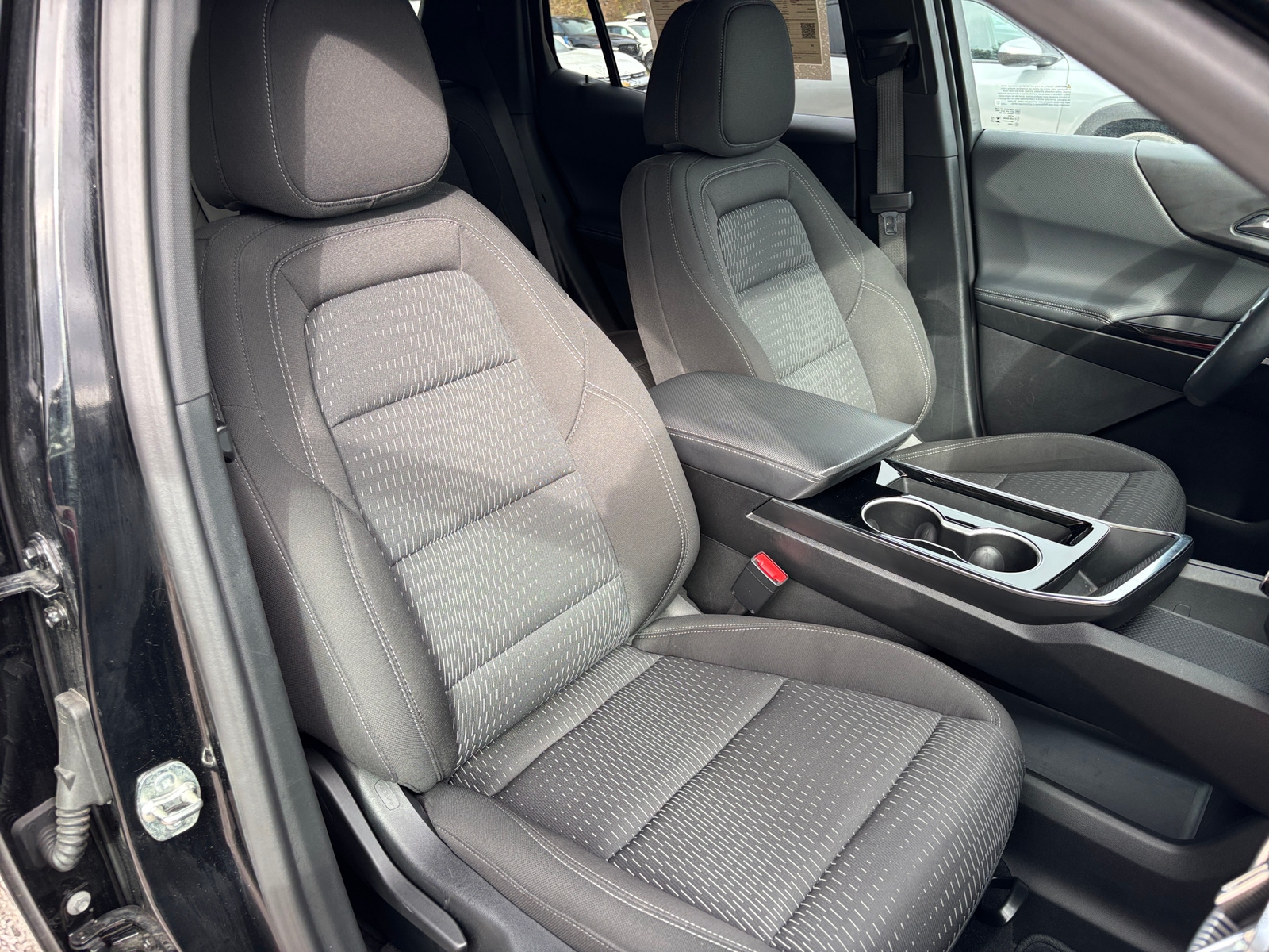 Thumbnail: 2025 Chevrolet Equinox - 2